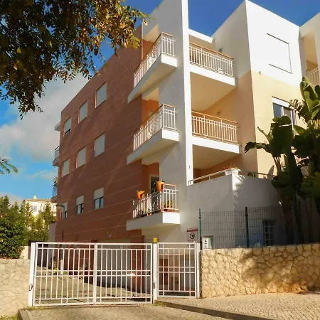 Vila Rosa Praia * بورتيماو